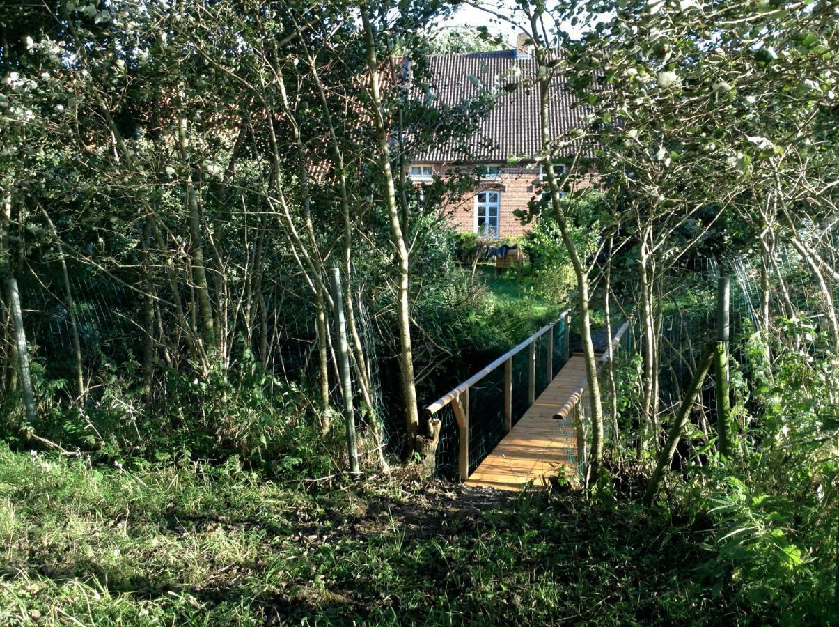 Ferienhof Spiegelhaus Krummhörn Exteriér fotografie